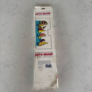 Auto-Shade Sunshade Vintage ‘90’s Colorful Sailboat Design